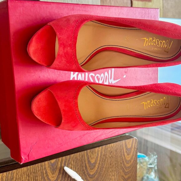 Jerome C. Rousseau high heel coral suede pumps 38.5 (US size 8.5-9) - Picture 7 of 10
